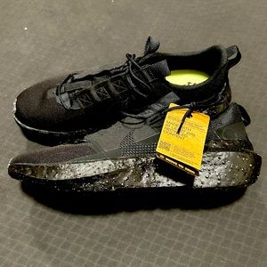 Nike Crater Impact, Black Barely Volt